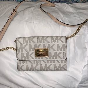 Michael Kors crossbody